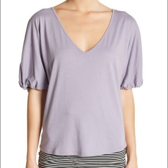 14th & Union Pleated Sleeve V-Neck Purple T-shirt size small - Picture 1 of 6